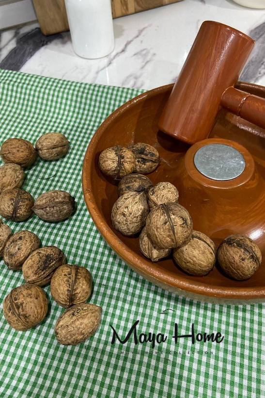 ظرف و چکش گردو شکن سون طرح چوب