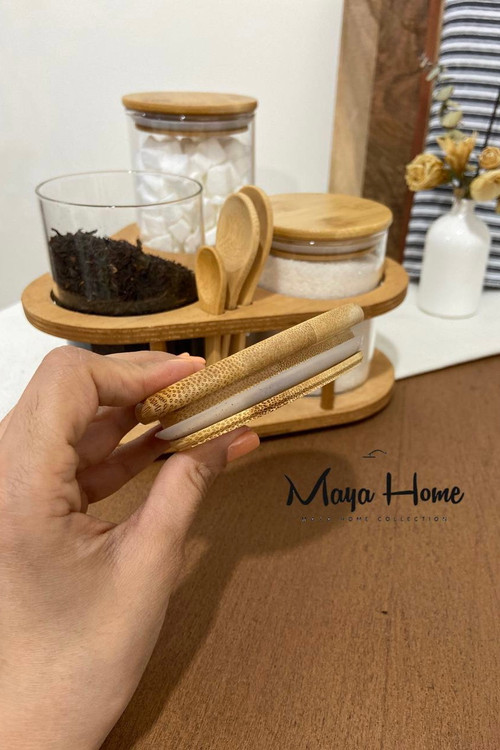 استند بانکه مثلثی سانا به همراه سه بانکه پیرکس و قاشق چوبی