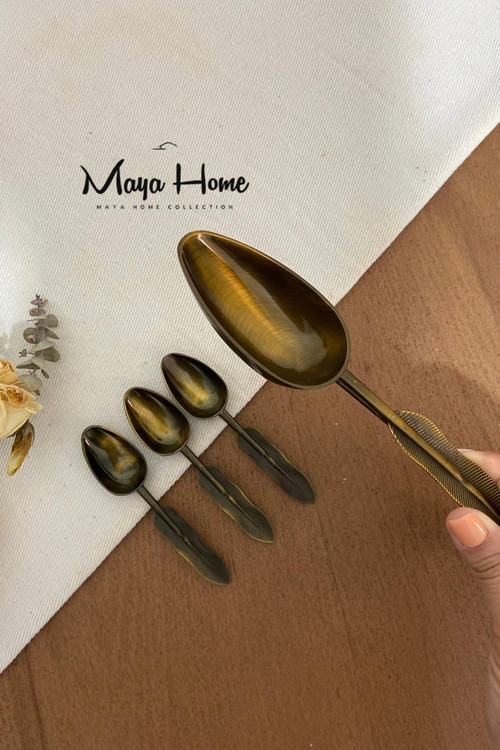 قاشق آجیل خوری مدل پر