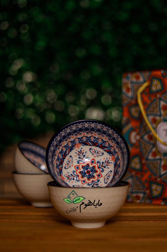 پک کاسه چهار عددی طرح سنتی همراه با جعبهی شکیل و کادویی