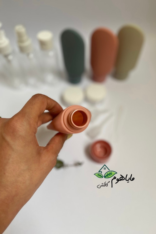 ست مسافرتی آرایشی بهداشتی 11 تکه