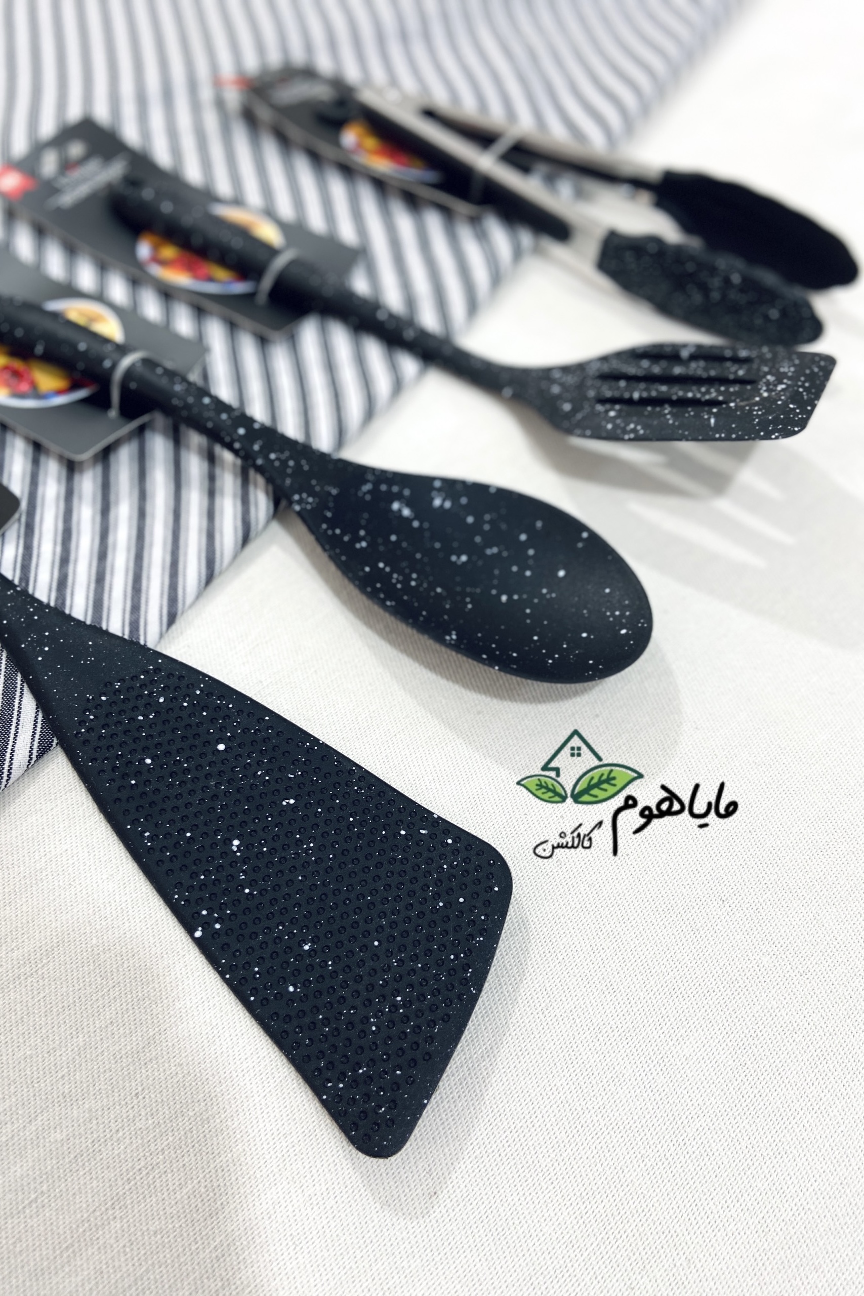 کفگیر و ملاقه سیلیکونی یونیک