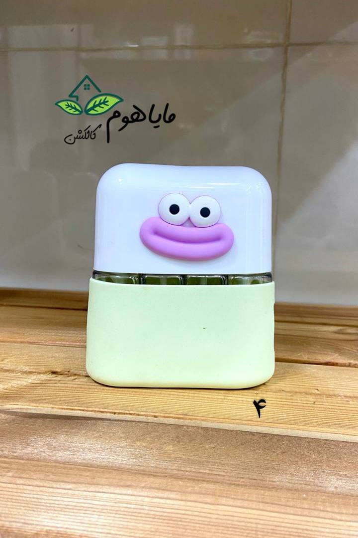 پک بهداشتی مسافرتی چهار تایی همراه با قیف و برچسب