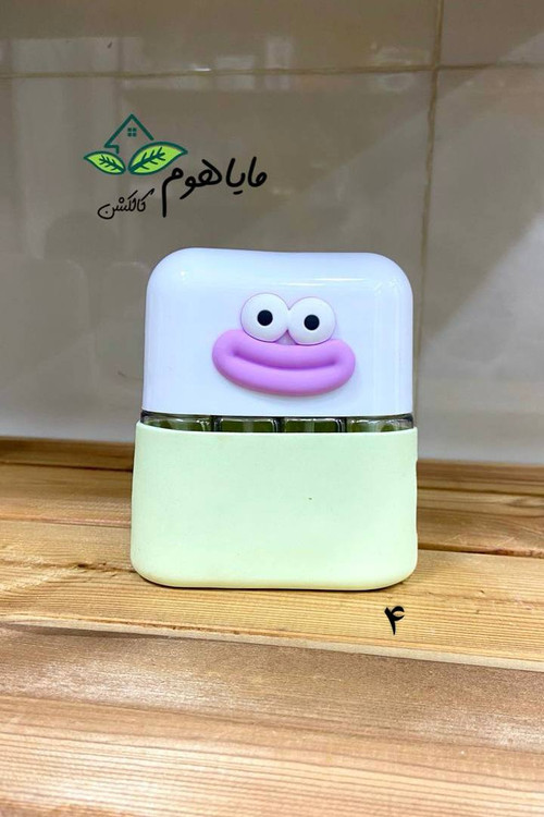 پک بهداشتی مسافرتی چهار تایی همراه با قیف و برچسب