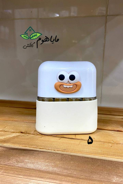 پک بهداشتی مسافرتی چهار تایی همراه با قیف و برچسب