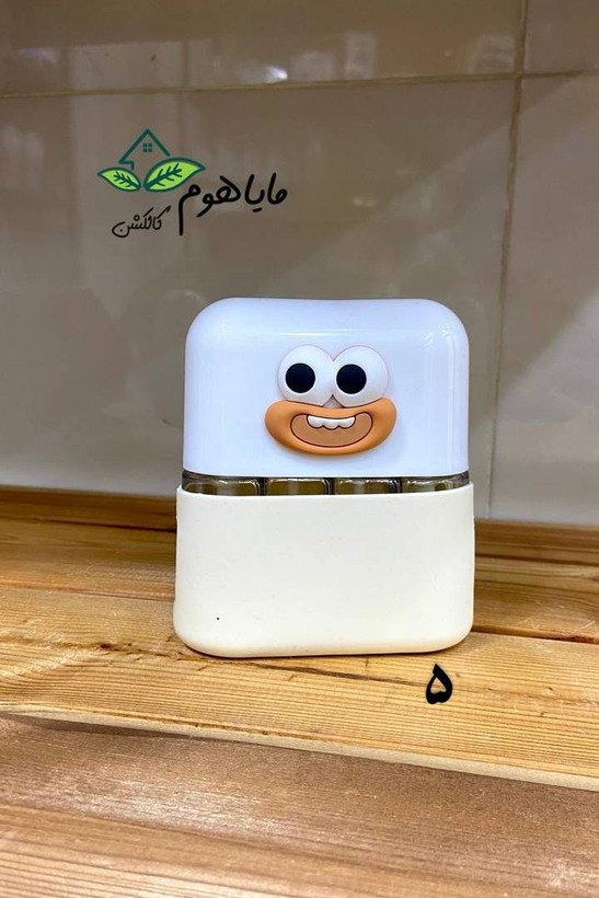 پک بهداشتی مسافرتی چهار تایی همراه با قیف و برچسب