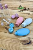 ست مسافرتی آرایشی بهداشتی 11 تکه همراه کیف